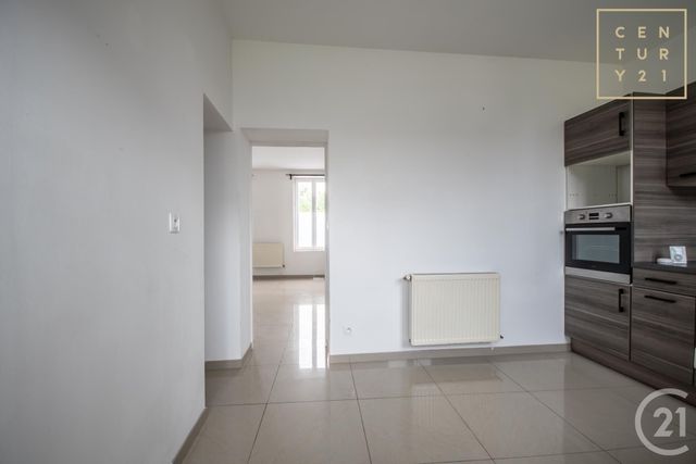 Maison &agrave; louer - 5 pi&egrave;ces - 94,18 m2 - Louvroil - 59 - NORD-PAS-DE-CALAIS