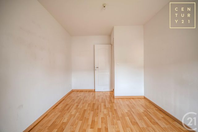 Maison &agrave; louer - 5 pi&egrave;ces - 94,18 m2 - Louvroil - 59 - NORD-PAS-DE-CALAIS