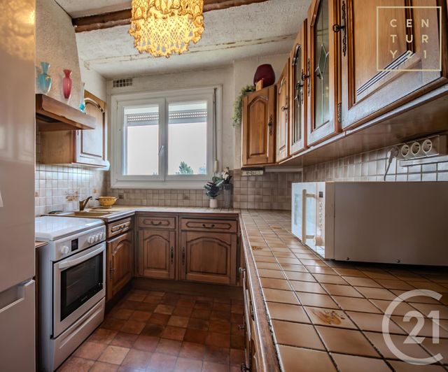 Appartement F5 &agrave; vendre - 5 pi&egrave;ces - 65,02 m2 - Maubeuge - 59 - NORD-PAS-DE-CALAIS