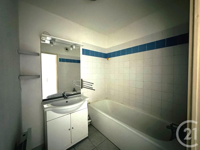 Appartement F2 &agrave; louer - 3 pi&egrave;ces - 47,66 m2 - Louvroil - 59 - NORD-PAS-DE-CALAIS