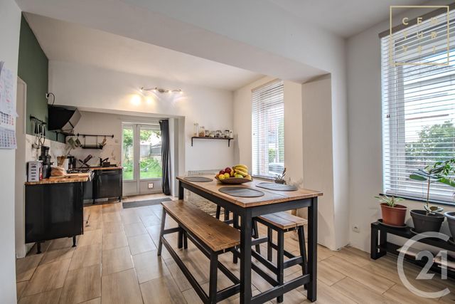 Maison &agrave; vendre - 9 pi&egrave;ces - 119 m2 - Maubeuge - 59 - NORD-PAS-DE-CALAIS
