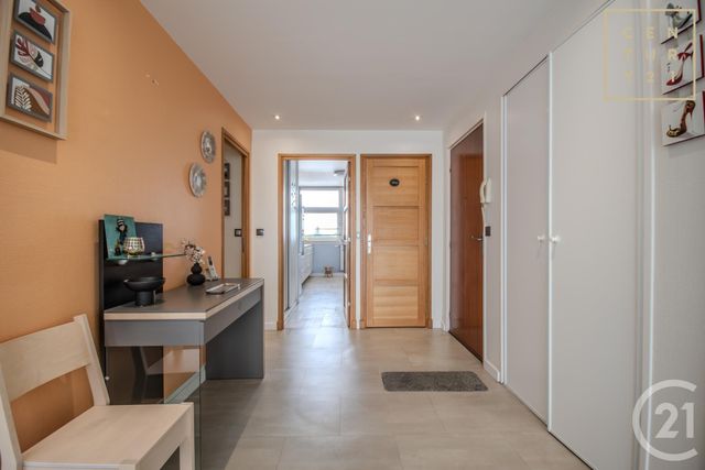 Appartement F5 &agrave; vendre - 6 pi&egrave;ces - 124 m2 - Maubeuge - 59 - NORD-PAS-DE-CALAIS
