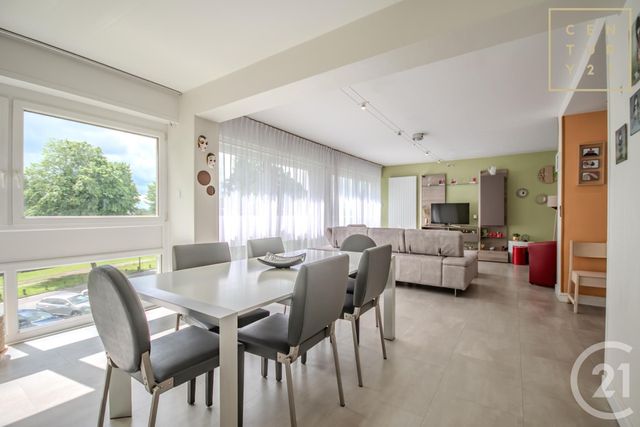 Appartement F5 &agrave; vendre - 6 pi&egrave;ces - 124 m2 - Maubeuge - 59 - NORD-PAS-DE-CALAIS