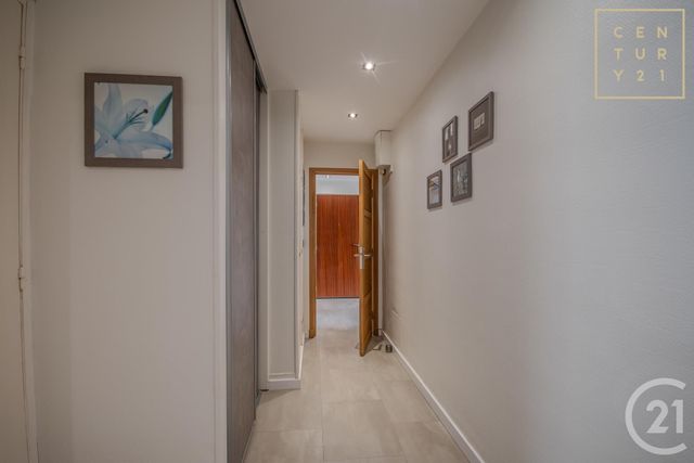 Appartement F5 &agrave; vendre - 6 pi&egrave;ces - 124 m2 - Maubeuge - 59 - NORD-PAS-DE-CALAIS