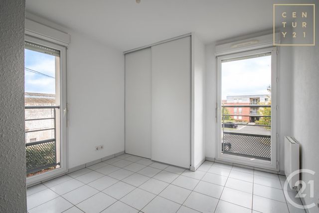 Appartement T3 &agrave; louer - 4 pi&egrave;ces - 62,05 m2 - Maubeuge - 59 - NORD-PAS-DE-CALAIS
