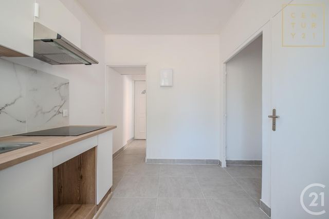 Appartement Studio &agrave; louer - 2 pi&egrave;ces - 26,19 m2 - Hautmont - 59 - NORD-PAS-DE-CALAIS