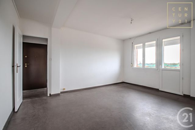 Appartement F5 &agrave; louer - 5 pi&egrave;ces - 73 m2 - Maubeuge - 59 - NORD-PAS-DE-CALAIS