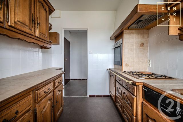 Appartement F5 &agrave; louer - 5 pi&egrave;ces - 73 m2 - Maubeuge - 59 - NORD-PAS-DE-CALAIS