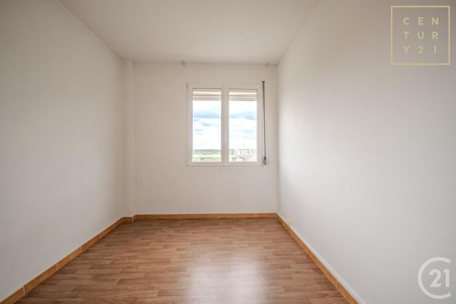 Appartement F5 &agrave; louer - 5 pi&egrave;ces - 73 m2 - Maubeuge - 59 - NORD-PAS-DE-CALAIS