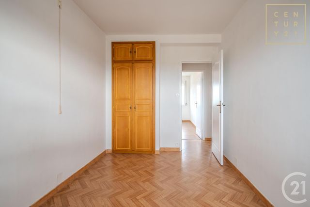 Appartement F5 &agrave; louer - 5 pi&egrave;ces - 73 m2 - Maubeuge - 59 - NORD-PAS-DE-CALAIS