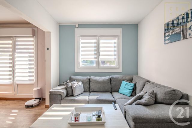Appartement F4 &agrave; vendre - 4 pi&egrave;ces - 67,44 m2 - Rousies - 59 - NORD-PAS-DE-CALAIS