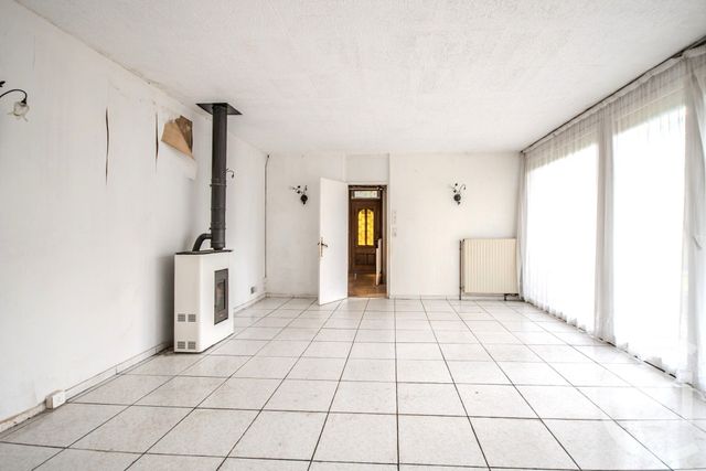 Maison &agrave; vendre - 5 pi&egrave;ces - 83,01 m2 - Maubeuge - 59 - NORD-PAS-DE-CALAIS