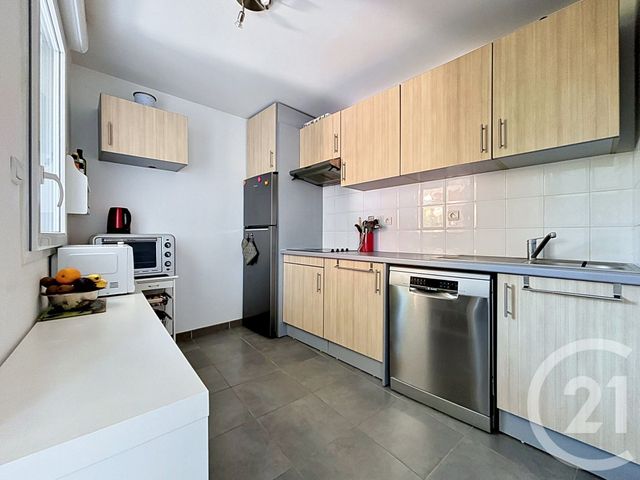 Appartement F4 &agrave; vendre - 4 pi&egrave;ces - 76,70 m2 - Castelnau Le Lez - 34 - LANGUEDOC-ROUSSILLON