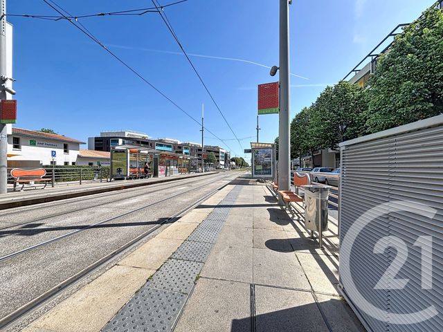 Appartement F4 &agrave; vendre - 4 pi&egrave;ces - 76,70 m2 - Castelnau Le Lez - 34 - LANGUEDOC-ROUSSILLON