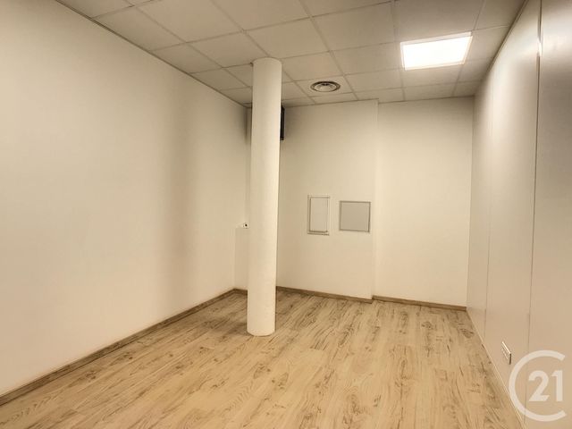 Local commercial à louer - 15.69 m2 - 34 - Herault