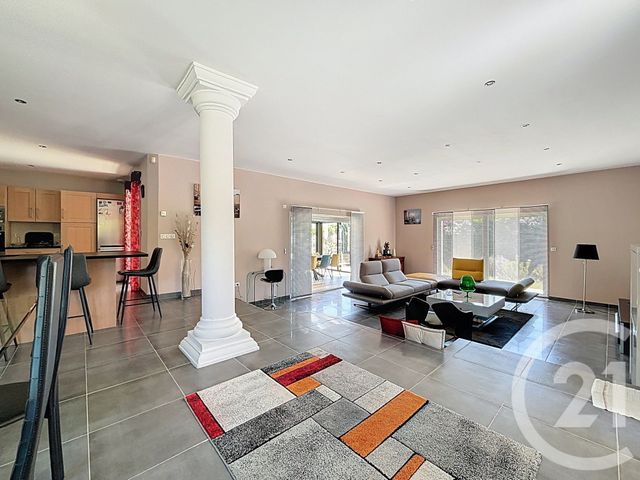 Maison à vendre - 7 pièces - 189,40 m2 - Guzargues - 34 - LANGUEDOC-ROUSSILLON