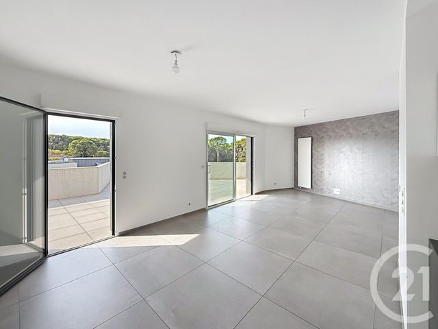 Appartement F4 à vendre - 4 pièces - 96,38 m2 - Castelnau Le Lez - 34 - LANGUEDOC-ROUSSILLON