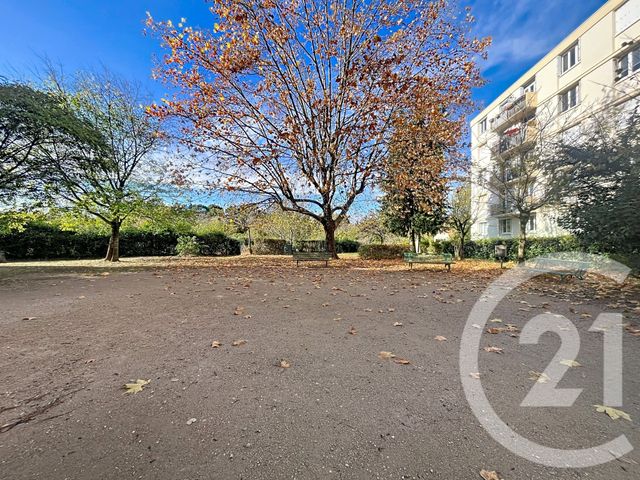 Appartement F3 à vendre - 3 pièces - 68,50 m2 - Castelnau Le Lez - 34 - LANGUEDOC-ROUSSILLON