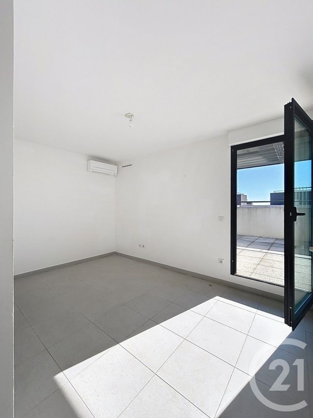 Appartement T3 à vendre - 3 pièces - 59,40 m2 - Castelnau Le Lez - 34 - LANGUEDOC-ROUSSILLON