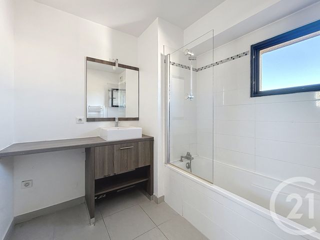 Appartement T3 à vendre - 3 pièces - 59,40 m2 - Castelnau Le Lez - 34 - LANGUEDOC-ROUSSILLON