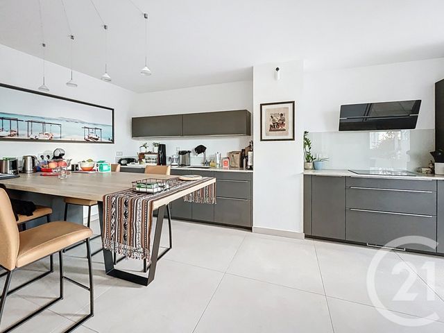 Appartement F3 à vendre - 3 pièces - 84,90 m2 - Montpellier - 34 - LANGUEDOC-ROUSSILLON