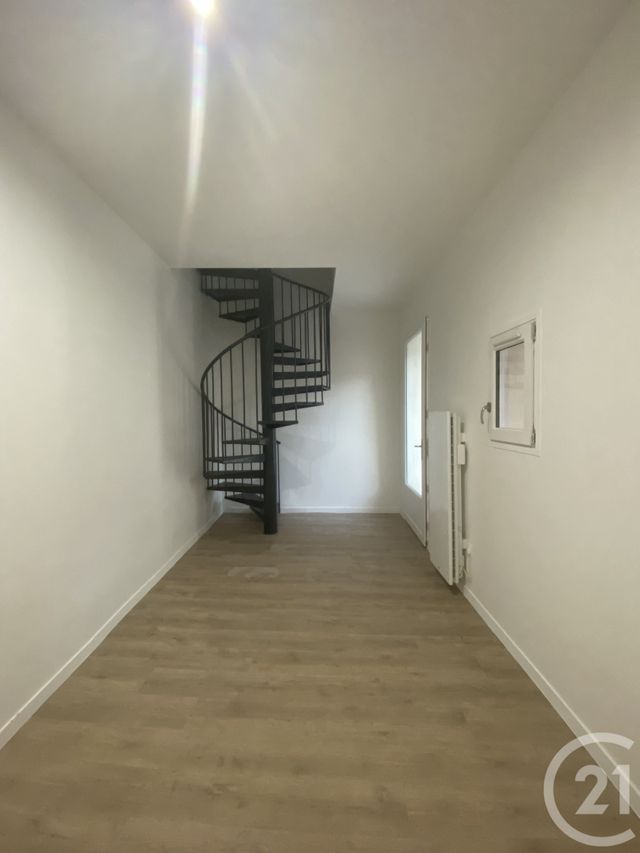 Maison &agrave; louer - 3 pi&egrave;ces - 71,90 m2 - Castelnau Le Lez - 34 - LANGUEDOC-ROUSSILLON