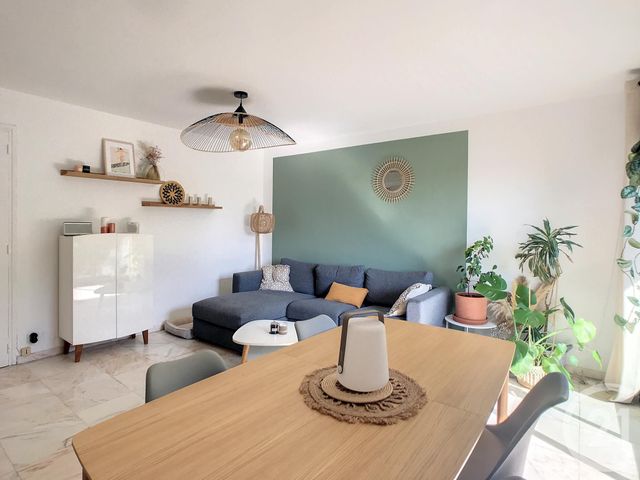Appartement F4 &agrave; louer - 4 pi&egrave;ces - 84,68 m2 - Montpellier - 34 - LANGUEDOC-ROUSSILLON