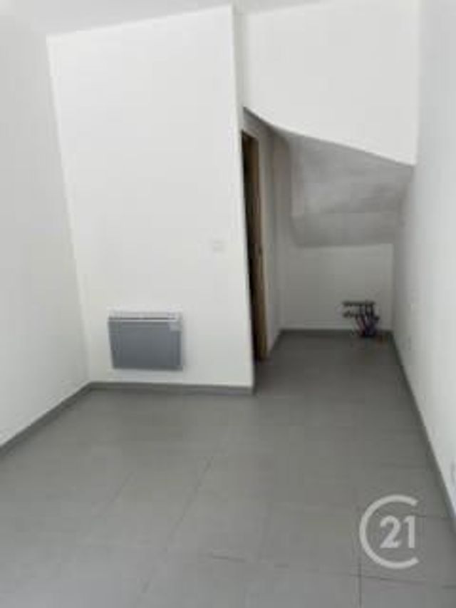 Maison &agrave; louer - 4 pi&egrave;ces - 92,18 m2 - Restinclieres - 34 - LANGUEDOC-ROUSSILLON