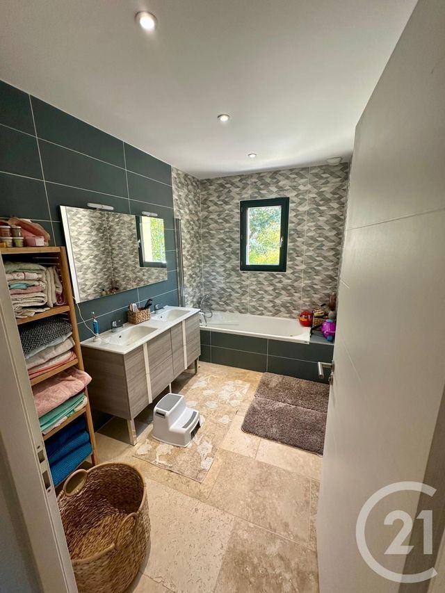 Maison &agrave; louer - 6 pi&egrave;ces - 170,15 m2 - Clapiers - 34 - LANGUEDOC-ROUSSILLON