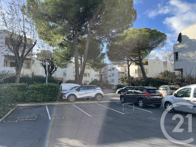 Parking &agrave; vendre - 13,71 m2 - Montpellier - 34 - LANGUEDOC-ROUSSILLON