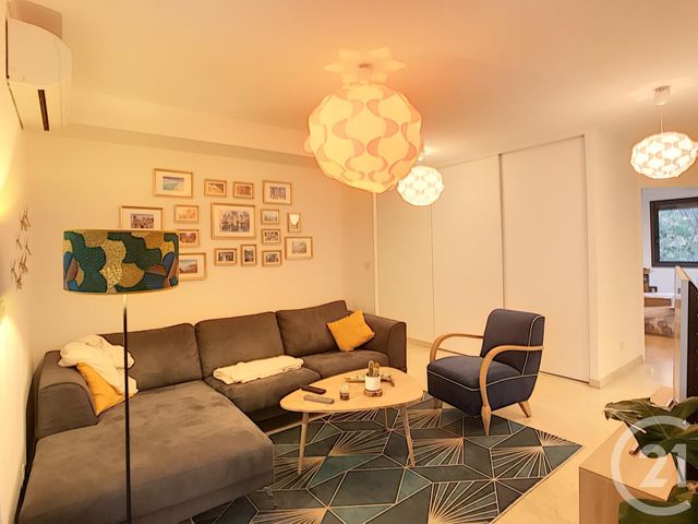 Appartement F3 &agrave; louer - 3 pi&egrave;ces - 75,36 m2 - Montpellier - 34 - LANGUEDOC-ROUSSILLON