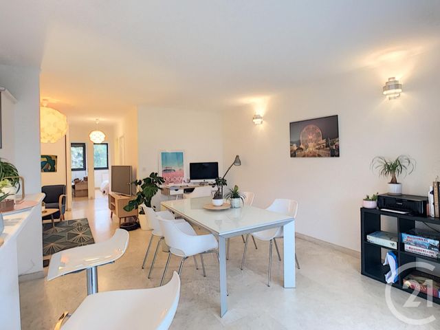 Appartement F3 &agrave; louer - 3 pi&egrave;ces - 75,36 m2 - Montpellier - 34 - LANGUEDOC-ROUSSILLON