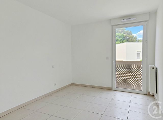 Appartement F3 &agrave; louer - 3 pi&egrave;ces - 71,80 m2 - Castelnau Le Lez - 34 - LANGUEDOC-ROUSSILLON