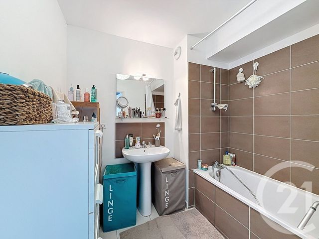 Appartement F4 &agrave; vendre - 4 pi&egrave;ces - 84 m2 - Castelnau Le Lez - 34 - LANGUEDOC-ROUSSILLON