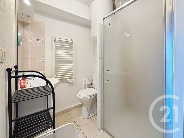 Appartement F1 &agrave; louer - 1 pi&egrave;ce - 16,55 m2 - Castelnau Le Lez - 34 - LANGUEDOC-ROUSSILLON
