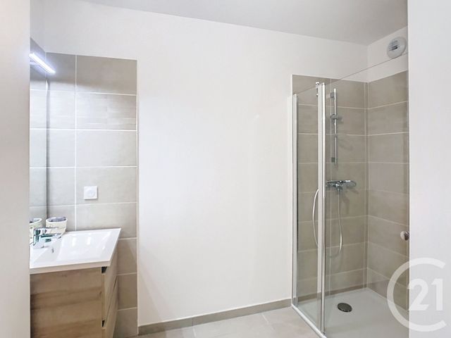 Appartement F3 &agrave; louer - 3 pi&egrave;ces - 57,63 m2 - Castries - 34 - LANGUEDOC-ROUSSILLON