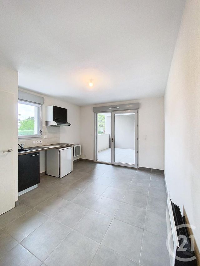 Appartement F2 &agrave; louer - 2 pi&egrave;ces - 33,74 m2 - Castelnau Le Lez - 34 - LANGUEDOC-ROUSSILLON