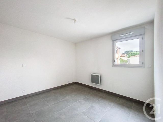 Appartement F2 &agrave; louer - 2 pi&egrave;ces - 33,74 m2 - Castelnau Le Lez - 34 - LANGUEDOC-ROUSSILLON