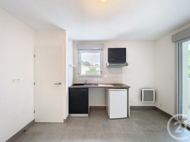 Appartement F2 &agrave; louer - 2 pi&egrave;ces - 33,74 m2 - Castelnau Le Lez - 34 - LANGUEDOC-ROUSSILLON