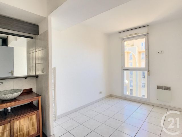 Appartement F2 &agrave; louer - 2 pi&egrave;ces - 35,60 m2 - Lattes - 34 - LANGUEDOC-ROUSSILLON