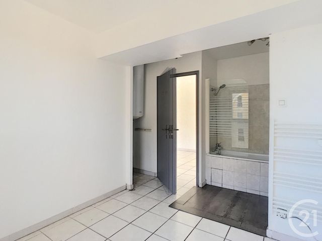 Appartement F2 &agrave; louer - 2 pi&egrave;ces - 35,60 m2 - Lattes - 34 - LANGUEDOC-ROUSSILLON