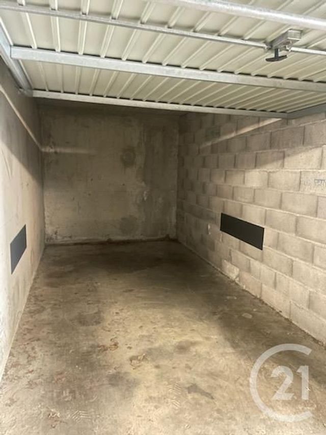Parking &agrave; louer - 14 m2 - Montpellier - 34 - LANGUEDOC-ROUSSILLON