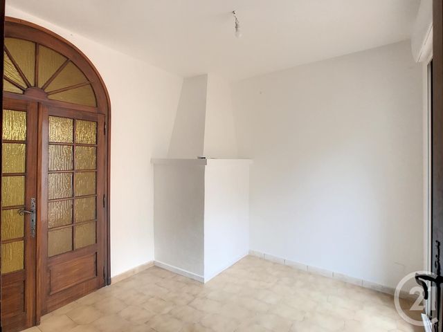 Maison &agrave; louer - 5 pi&egrave;ces - 124,73 m2 - St Christol - 34 - LANGUEDOC-ROUSSILLON