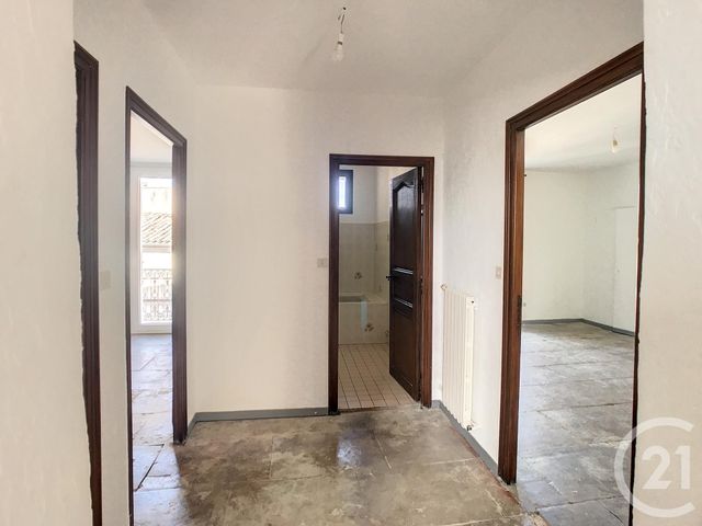 Maison &agrave; louer - 5 pi&egrave;ces - 124,73 m2 - St Christol - 34 - LANGUEDOC-ROUSSILLON