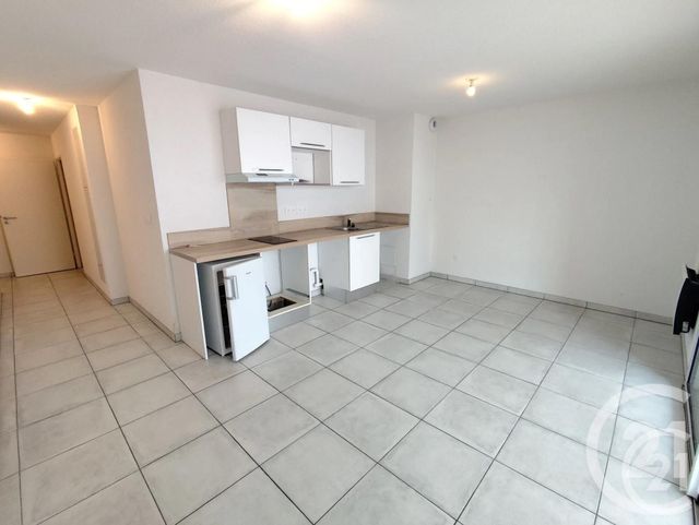 Appartement F2 &agrave; louer - 2 pi&egrave;ces - 41,50 m2 - Nimes - 30 - LANGUEDOC-ROUSSILLON