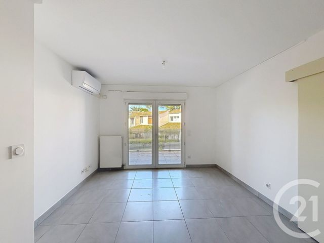 Appartement F2 &agrave; louer - 2 pi&egrave;ces - 37,50 m2 - Castelnau Le Lez - 34 - LANGUEDOC-ROUSSILLON