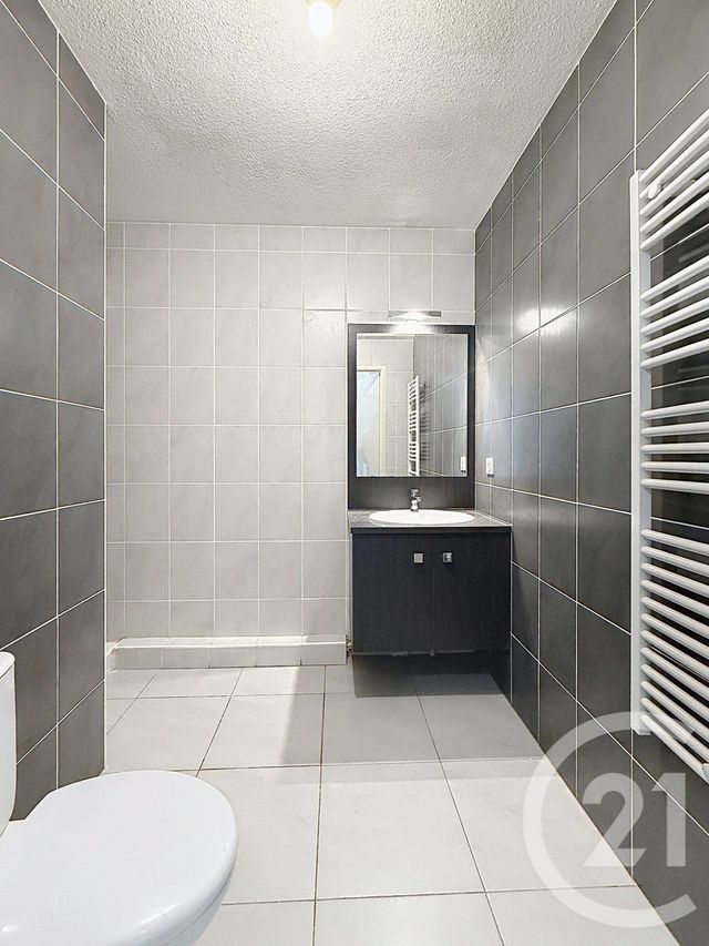 Appartement F2 &agrave; louer - 2 pi&egrave;ces - 37,50 m2 - Castelnau Le Lez - 34 - LANGUEDOC-ROUSSILLON