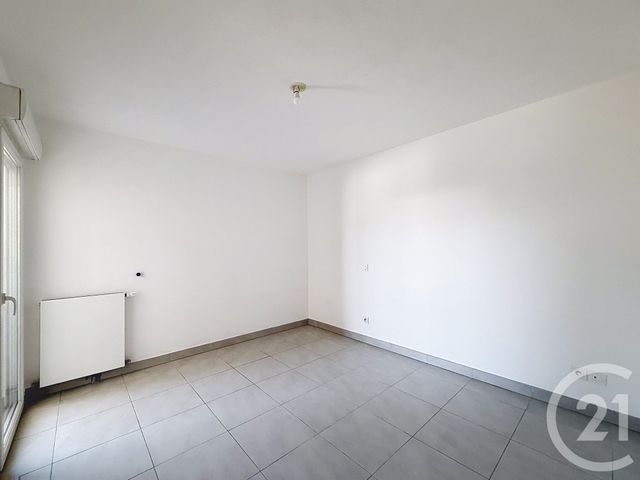 Appartement F2 &agrave; louer - 2 pi&egrave;ces - 37,50 m2 - Castelnau Le Lez - 34 - LANGUEDOC-ROUSSILLON