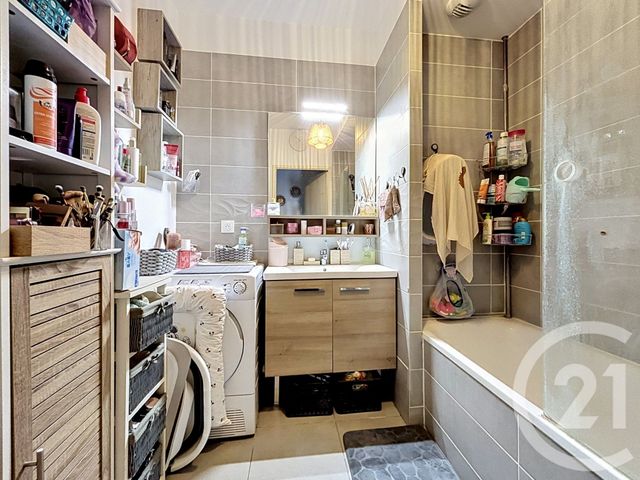 Appartement F3 &agrave; vendre - 3 pi&egrave;ces - 67,06 m2 - Castelnau Le Lez - 34 - LANGUEDOC-ROUSSILLON