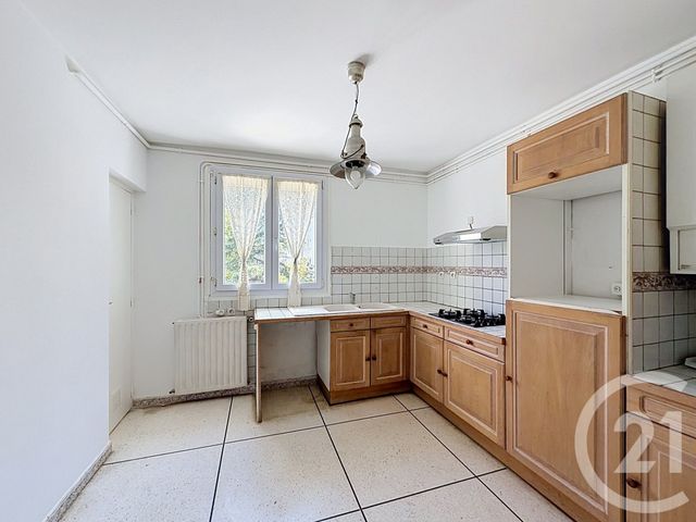 Appartement F3 &agrave; louer - 3 pi&egrave;ces - 76,96 m2 - Castelnau Le Lez - 34 - LANGUEDOC-ROUSSILLON